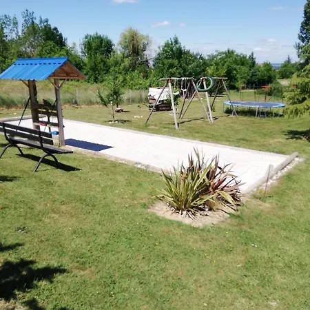 Homestay Les Merles
